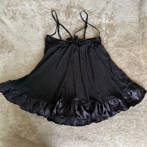 Rene rofe Elegant Black mesh Satin lingerie Size M/L